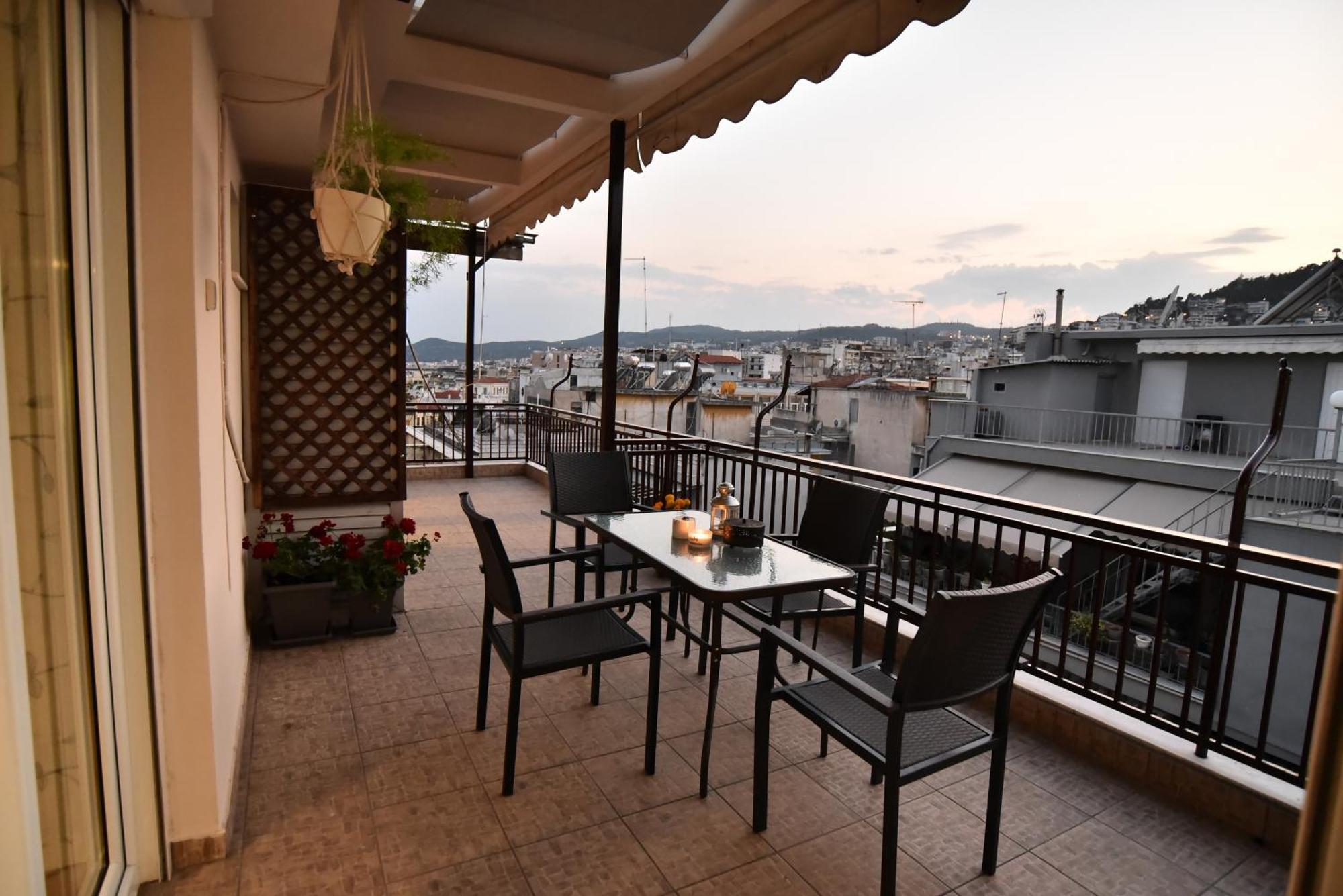 Skyview Loft Apartment *